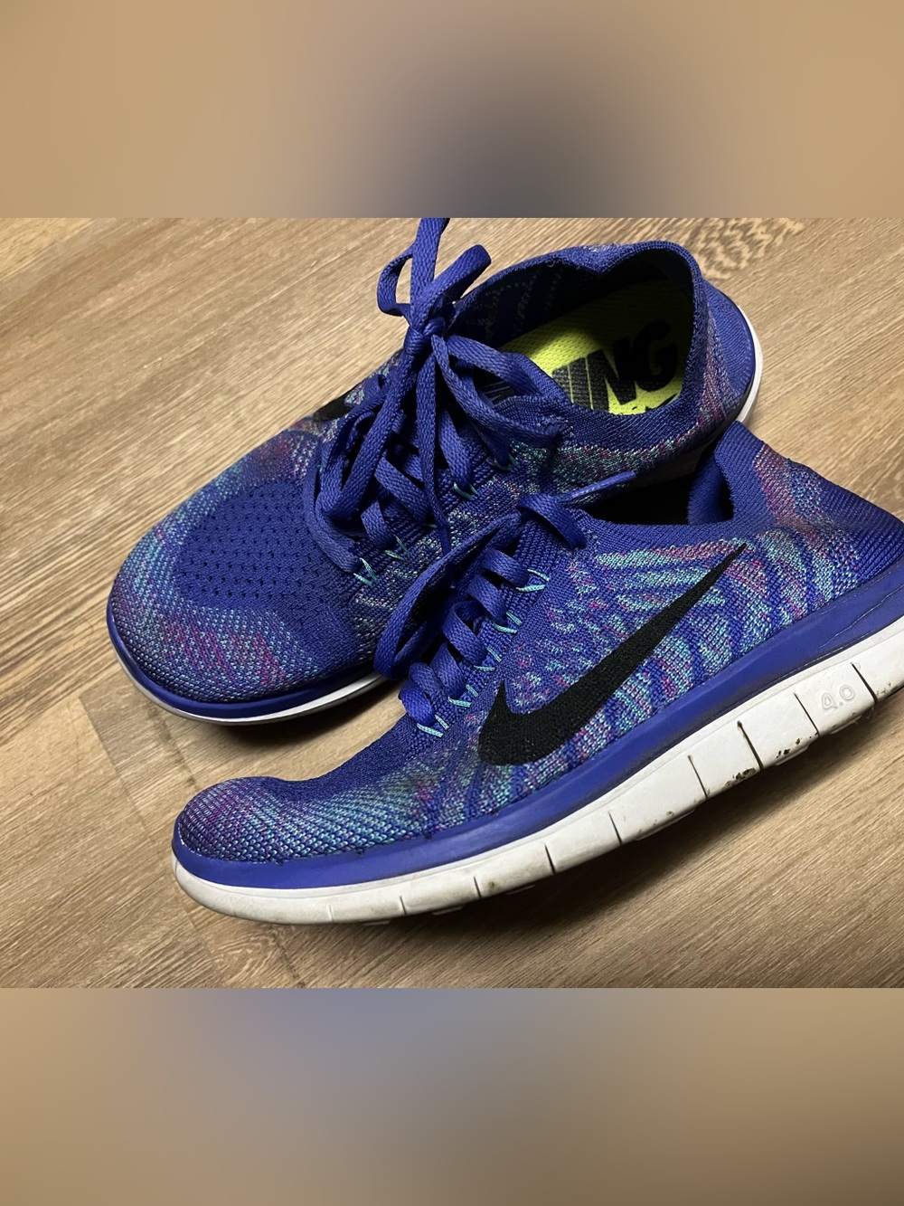 Nike Women's Purple Flyknit Running shoes size 6